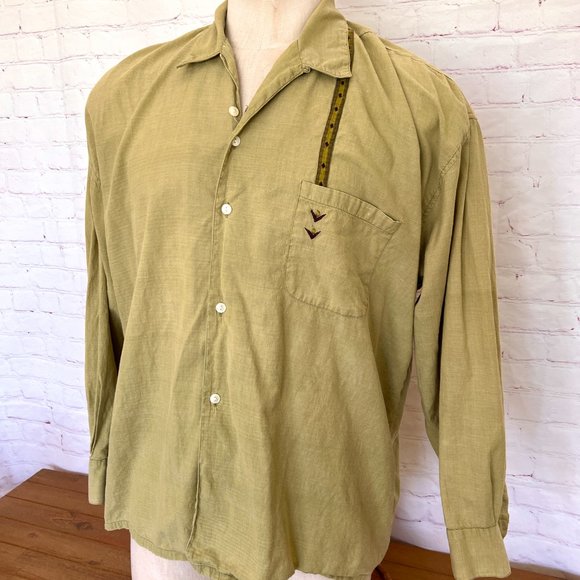 Easy Travel Mens Lightweight Olive Shirt - Size Large - Picture 7 of 9